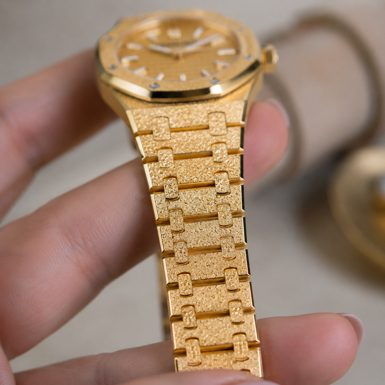AP Royal Oak Mini "Yellow Gold" 23mm