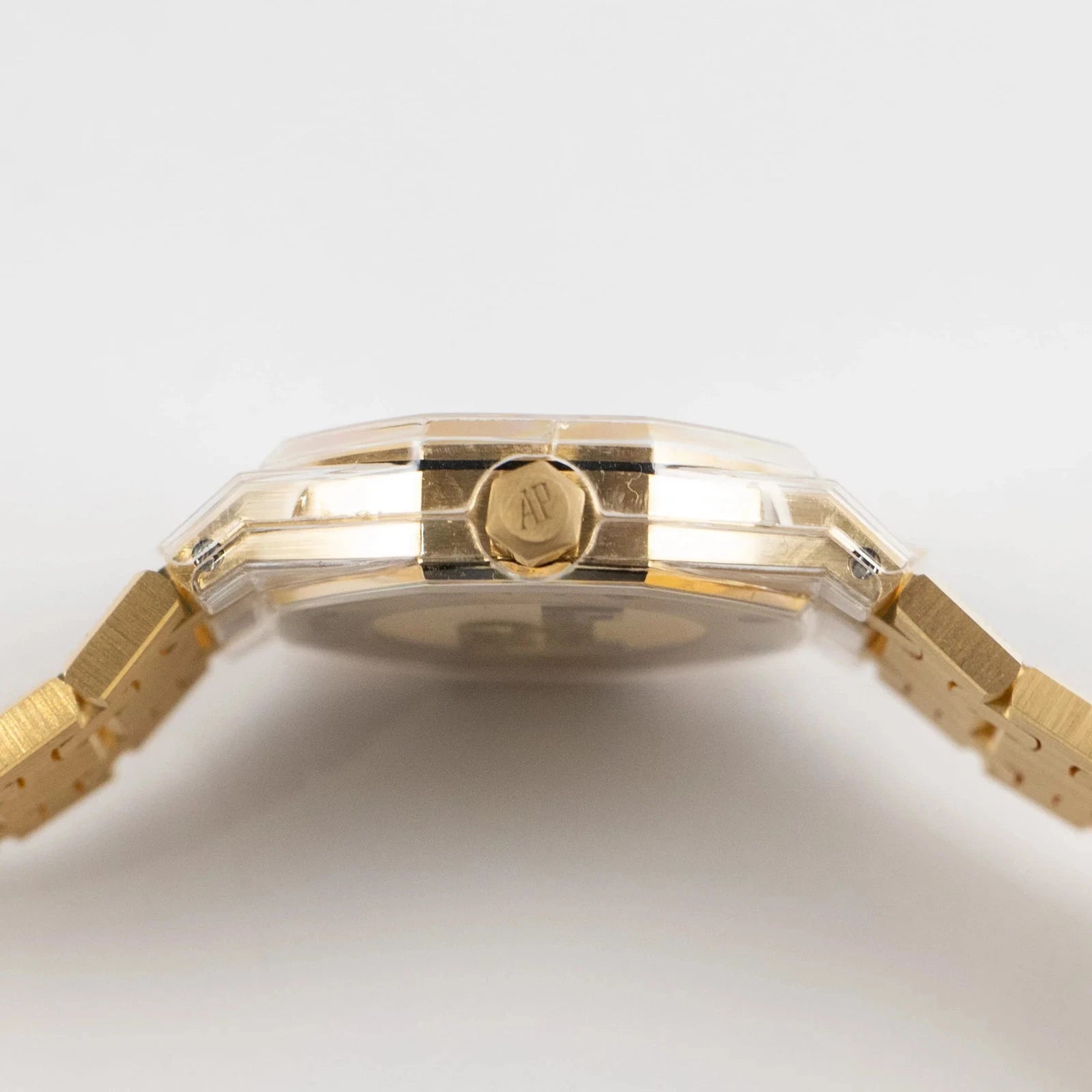 AP Royal Oak Mini "Yellow Gold" 23mm